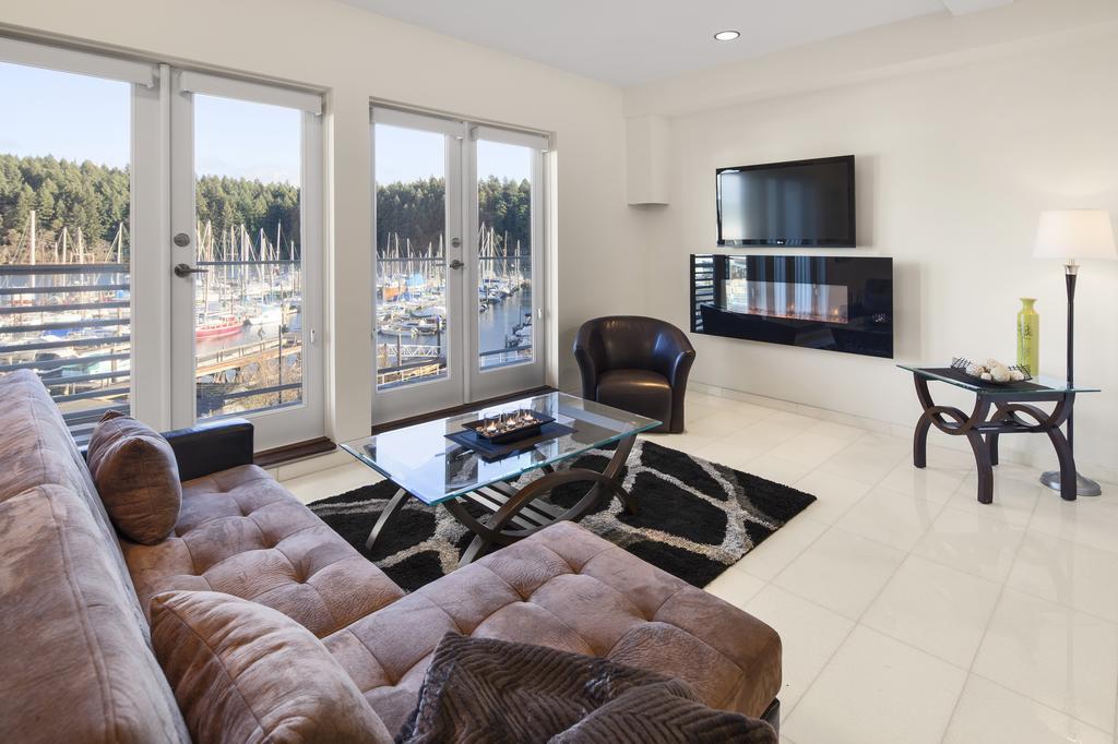 The Marinaside Resort Nanaimo Room photo